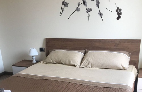 Quartiere XXIII Alessandrino Casa | Vrbo Property
