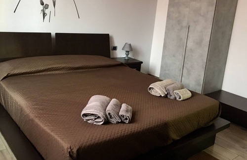Quartiere XXIII Alessandrino Casa | Vrbo Property