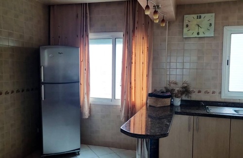 Belvedere Apartamento | Homerez - Apartamento a 10 km de la playa para 6 pers. con terraza en Casablanca