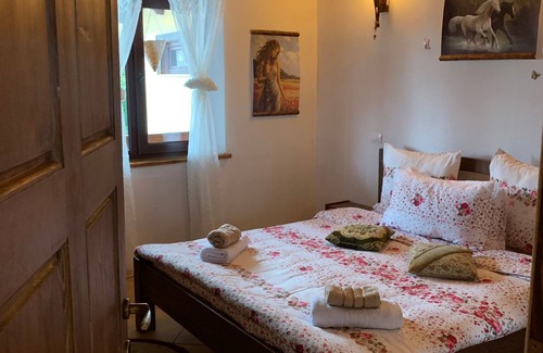 Sebes Cabina | Vrbo Property