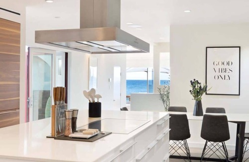 Eastern Malibu Casa | Vue de Reves by Stay Awhile Villas