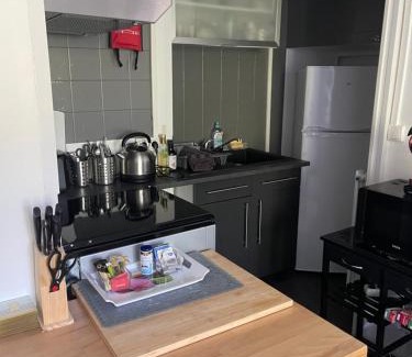 Excideuil Cama Y Desayuno | Vue du Chateau Gite Studio