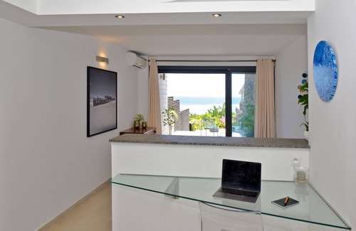 La Saline Les Bains Villa | Vue Exceptionnelle sur le Lagon - Isleda Villas 5