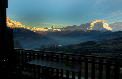 Cordon Chalet De Esquí | Vue Mont-Blanc, unique, cosy and natural