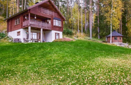 Aatola Casa | Vuorimaja by Interhome