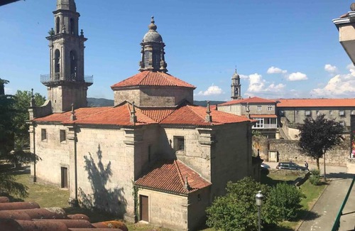 Allariz Apartamento | VUT-OR-182 Atico Emilia Pardo Bazán