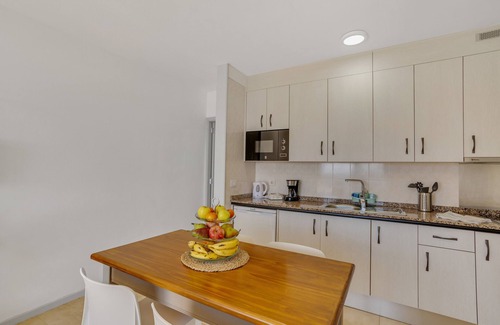 Brena Baja Casa | VV Isla Bonita- C - 84' con vistas al mar, piscina compartida y Wi-Fi