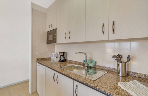 Brena Baja Casa | VV Isla Bonita- C - 84' con vistas al mar, piscina compartida y Wi-Fi