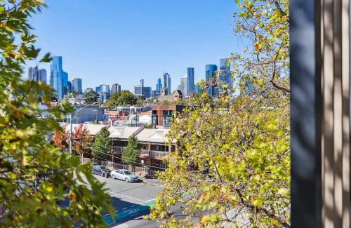 North Melbourne Apartamento | Vyra at Arden Park - Minutes to Dining Shops and CBD