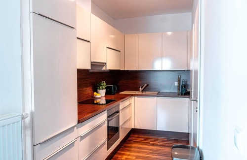 Poertschach am Woerthersee Apartamento | Wörthersee-apartment mit Privatem Seezugang