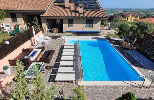 Rustico Casa | W a n d e r l u s t - casa con piscina riscaldata ad uso esclusivo - Marche