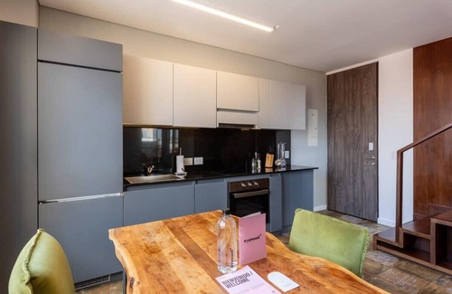 Antiguo Country Apartamento | w* | Amazing Penthouse Duplex in Parque Virrey