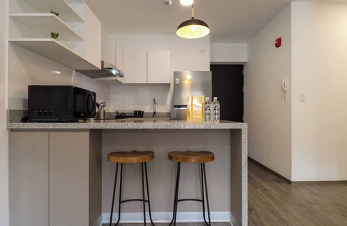 Cusco Historic Center Apartamento | w* | Awesome 2BR w/ Perfect Balcony in Cusco