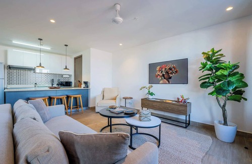 Panama City Apartamento | w* | Compacted1BR w/ Balcony in Casco Viejo