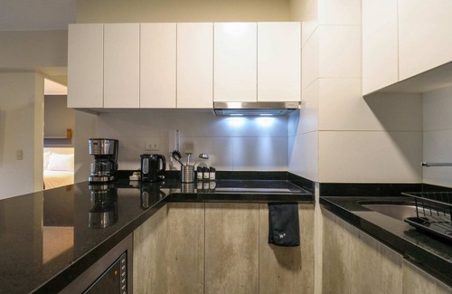 San Isidro Centro Financiero Apartamento | w* | Extraordinary 2BR w/ balcony in San Isidro