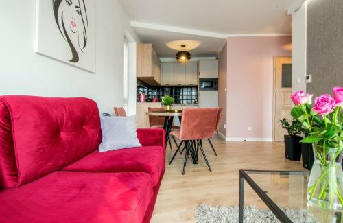 Koszalin Apartamento | W&K - White&Grey - Faktura VAT, Netflix, Parking w garażu, Blisko dworca i centrum