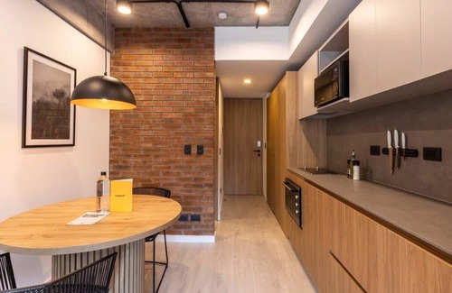 Barrios Unidos Apartamento | w* | Lovely loft in Parque Virrey