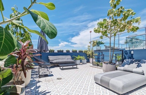 Obarrio Apartamento | w* | Penthouse 2BR with Modern Terrace Casco Viejo