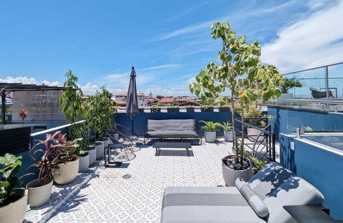 Obarrio Apartamento | w* | Penthouse 2BR with Modern Terrace Casco Viejo