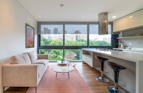 El Poblado Apartamento | w* | Relaxing 1BR w/Pool in Iconic Energy Building
