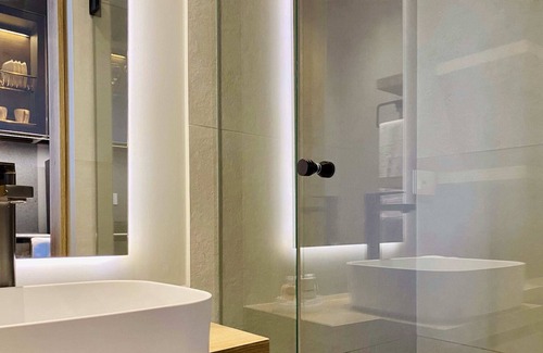 Calle 100 Apartamento | w* | Spacious Loft in Unique Building in San Patricio