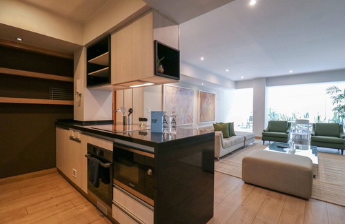 Barranco Apartamento | w *| Sensational 1BR with Private Pool in Barranco