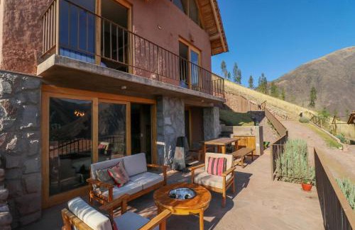 Huaran Casa | w* Splendid 3BR House in Villa Sagrado