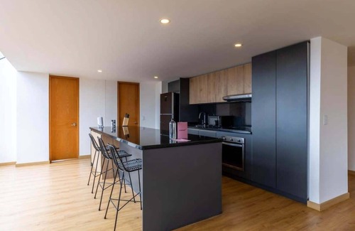 Bellavista Apartamento | w* | Stunning 5BR Triplex in Rosales