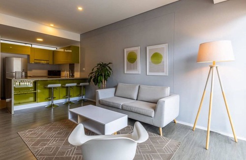 Centro International Apartamento | w* | Stunning Loft with Balcony in Centro