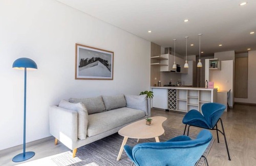 Chico Norte Apartamento | w* | Stylish 1BR w/ Great View in Chicó
