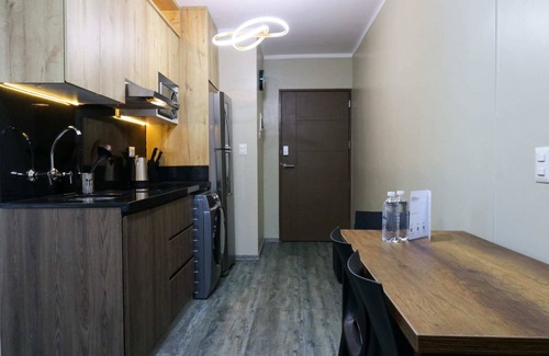 Chacarilla-Santa Cruz Apartamento | w* | Tranquil 1BR w/AC in San Isidro