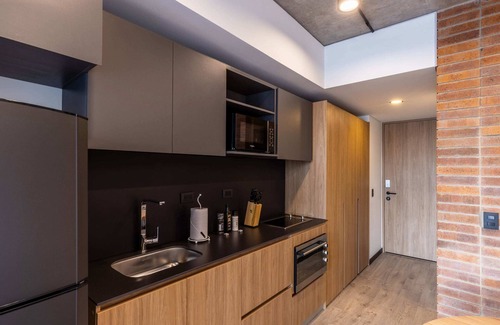 Barrios Unidos Apartamento | w* | Unique loft in Parque Virrey