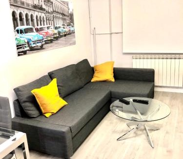 Leon Apartamento | W W W GoyaHospitales es Bajo B
