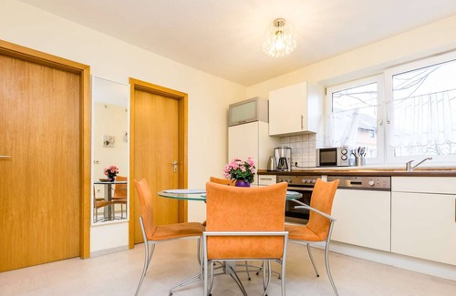 Muelheim Apartamento | apartamento W1 -1. OGSea nuestro huésped, o más bien nuestro amigo.