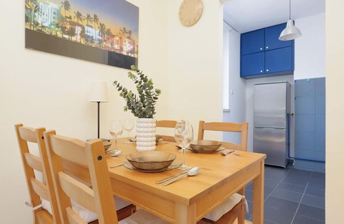 Muranow Apartamento | Wałowa 4 | Apartment with Balcony | Downtown