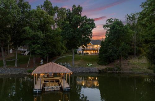 Mooresville Casa | Waddell Waters w/Optional Boat Rental