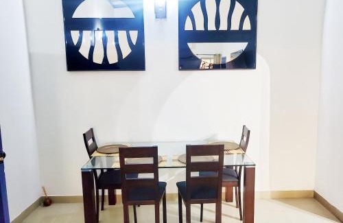 Madina Casa | Wadesville