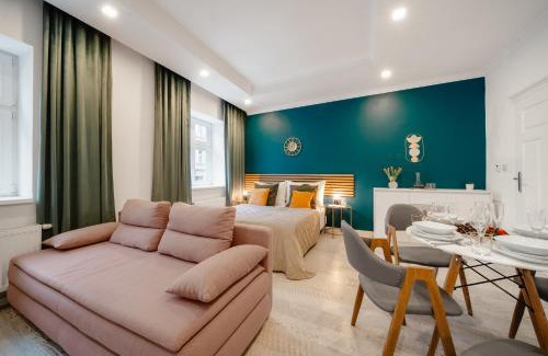 Nusle Apartamento | WagnerStays 2BD Suites City Center Residence