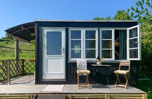 Vester Skerninge Casa | Wagon With View Over Lake Ollerup