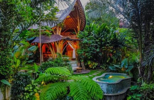 Singapadu Tengah Otro | Wahem Eco Bamboo