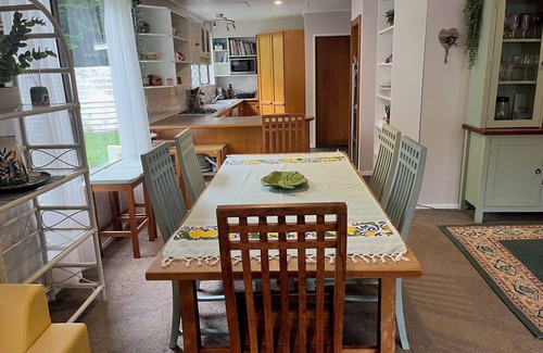 Broadlands Forest Casa | Waiara farmhouse Located 15-20 mins drive north of Taupo. Private country living