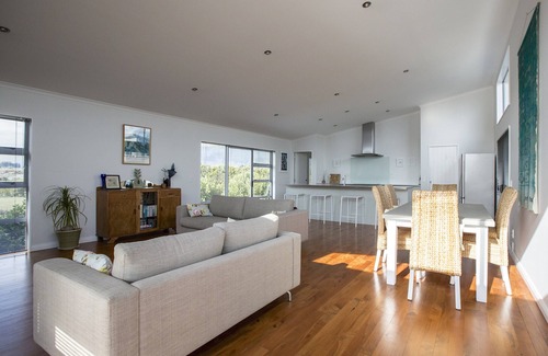 Waikanae Cabaña | Waikanae Retreat - Waikanae Beach Casa de vacaciones