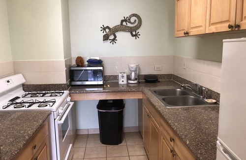 Waikiki Apartamento | ~ Waikiki ~ $ MEJOR VALOR $ ~ 1 dormitorios ~ Totalmente amueblado ~ Bloques a la playa ~