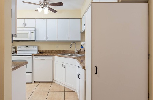 Waikoloa Condominio | Waikoloa condo with amazing amenities! Close to beaches and golf courses.
