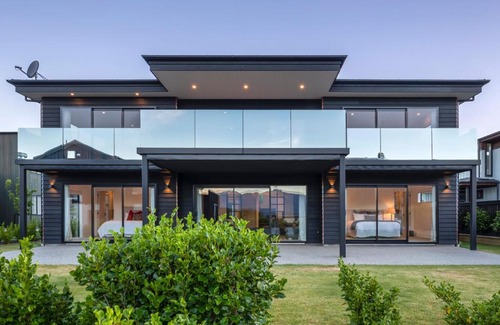 Wanaka Villa | Waimaori Views