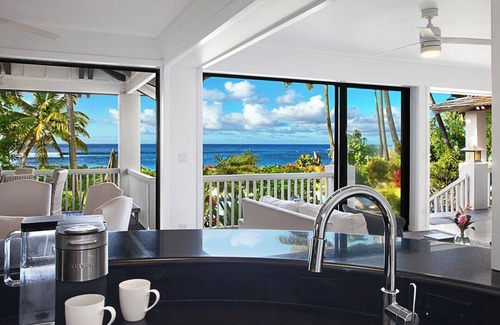 Poipu Casa | Waiohai Beach House: Poipu Beachfront Estate