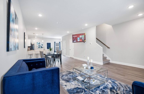 Clarksville Casa | Waiting to Excell: Modern Comfort Off Excell Rd in Sango