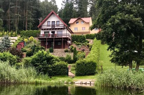 gmina Grodziczno Casa | Wakacyjny Hartowiec - dom nad brzegiem jeziora
