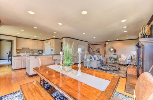 Fair Oaks Casa | Wake up to glorious river views in private luxury, with no chore list!