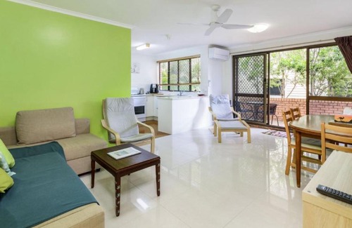 Moreton Bay Region Casa | Wake Up To Sounds Of The Ocean